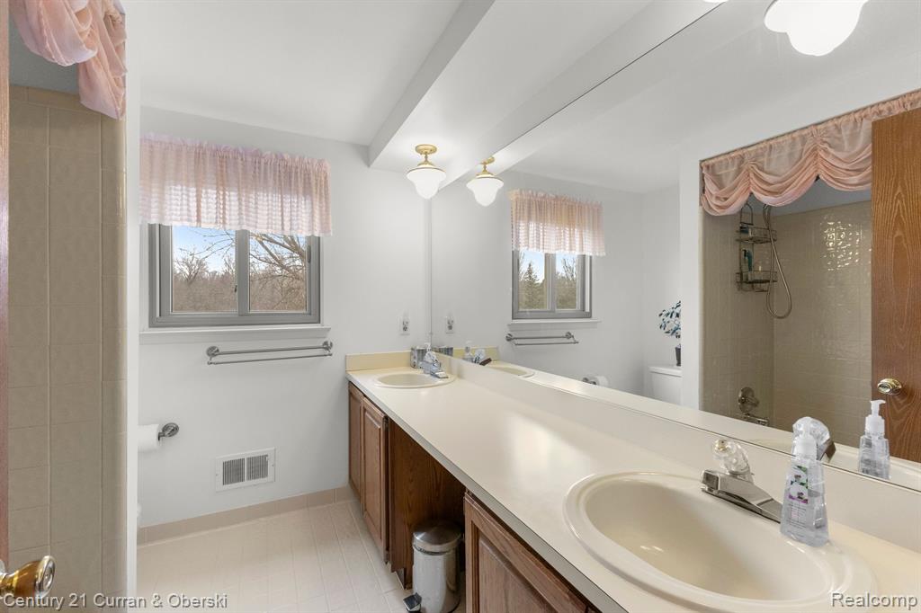 6970 FOREST PARK, Troy, MI 48098 — Photo 20