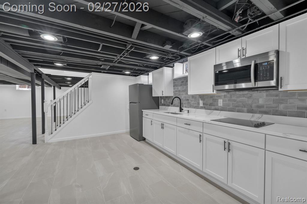 29760 Hoy Street, Livonia, MI, 48154