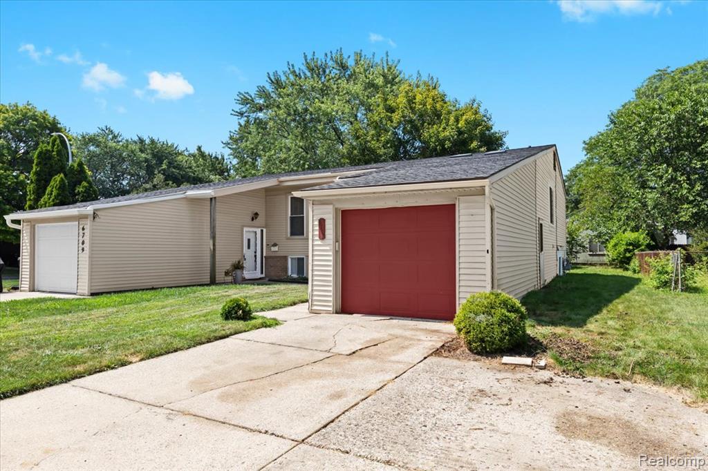 6717 Foxthorn Road, Canton, MI 48187 — Photo 8