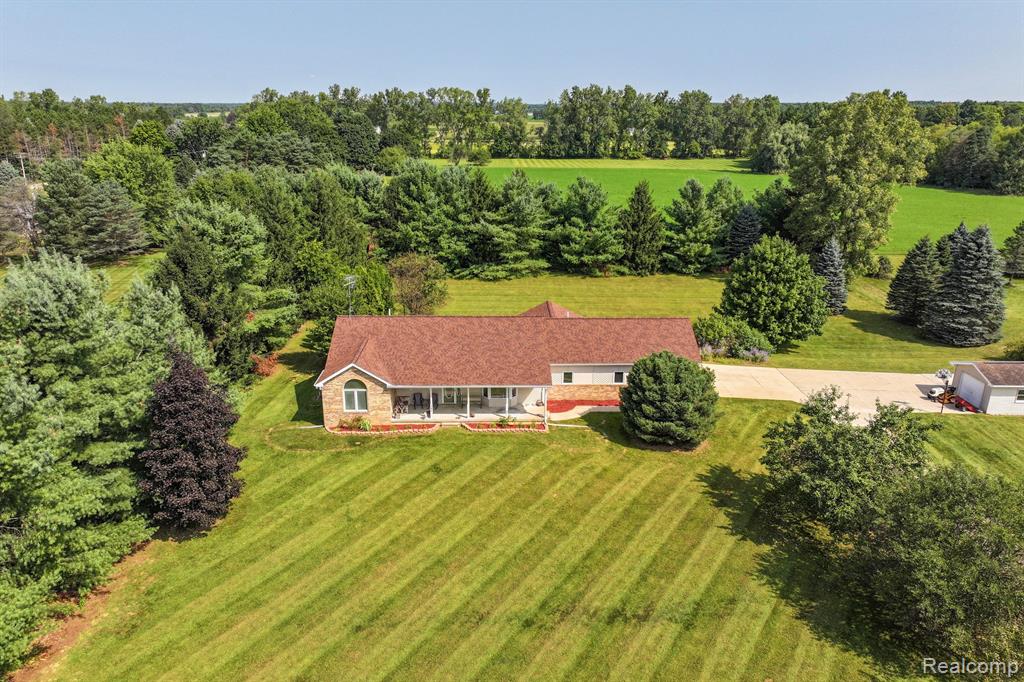 761 MELLISH Drive, Lapeer, MI 48446 — front exterior
