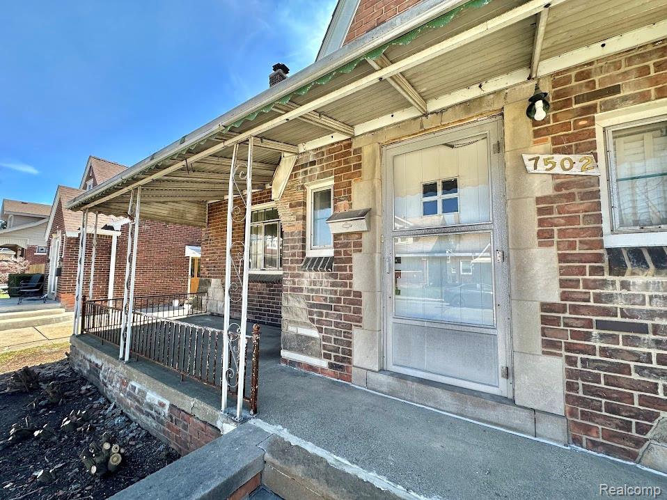 7502 Coolidge, Center Line, MI 48015 — Photo 2
