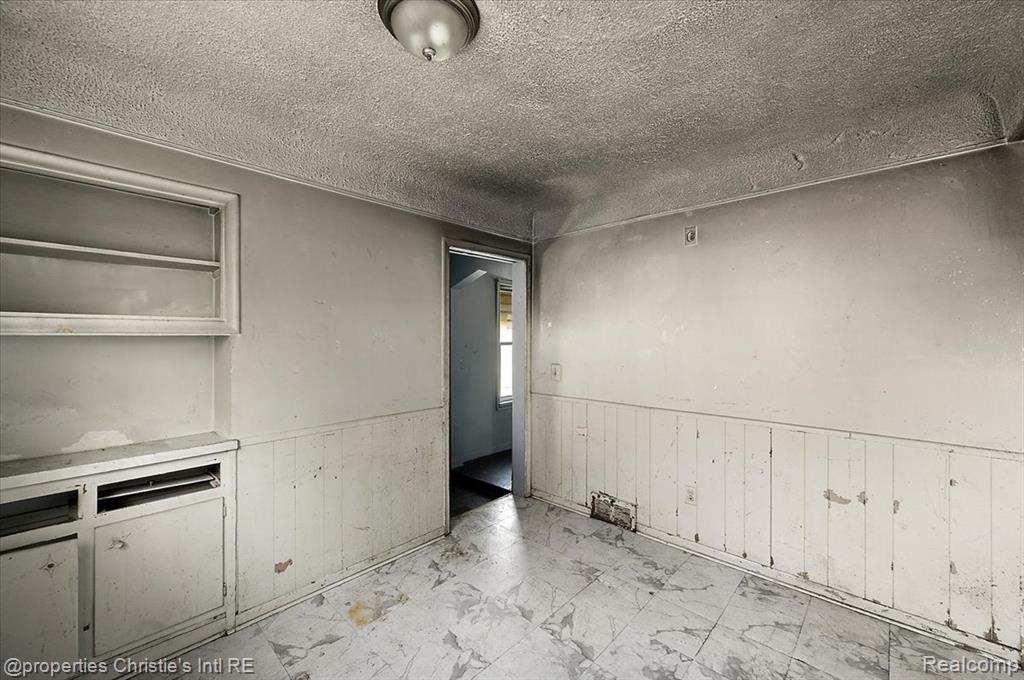 18104 Runyon Street, Detroit, MI 48234 — Photo 11