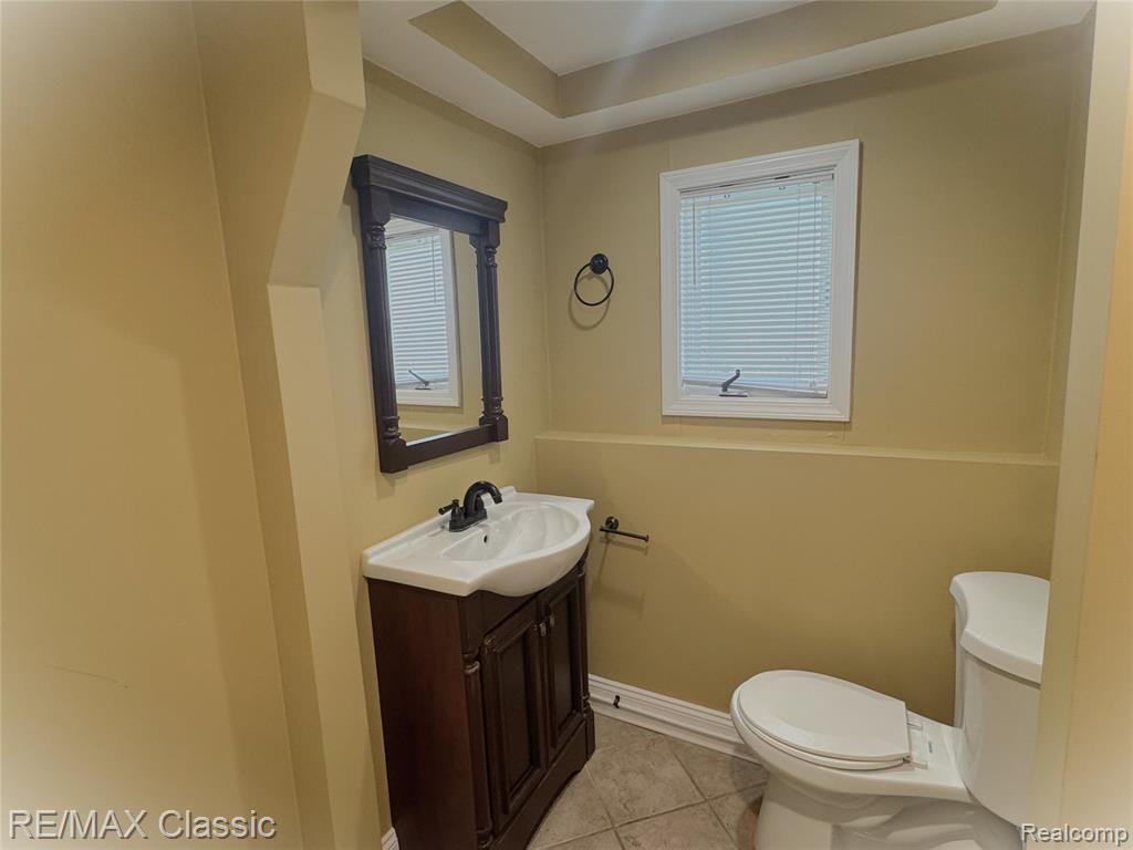 1508 LAKEVIEW Drive, Wolverine Lake, MI 48390 — Photo 21