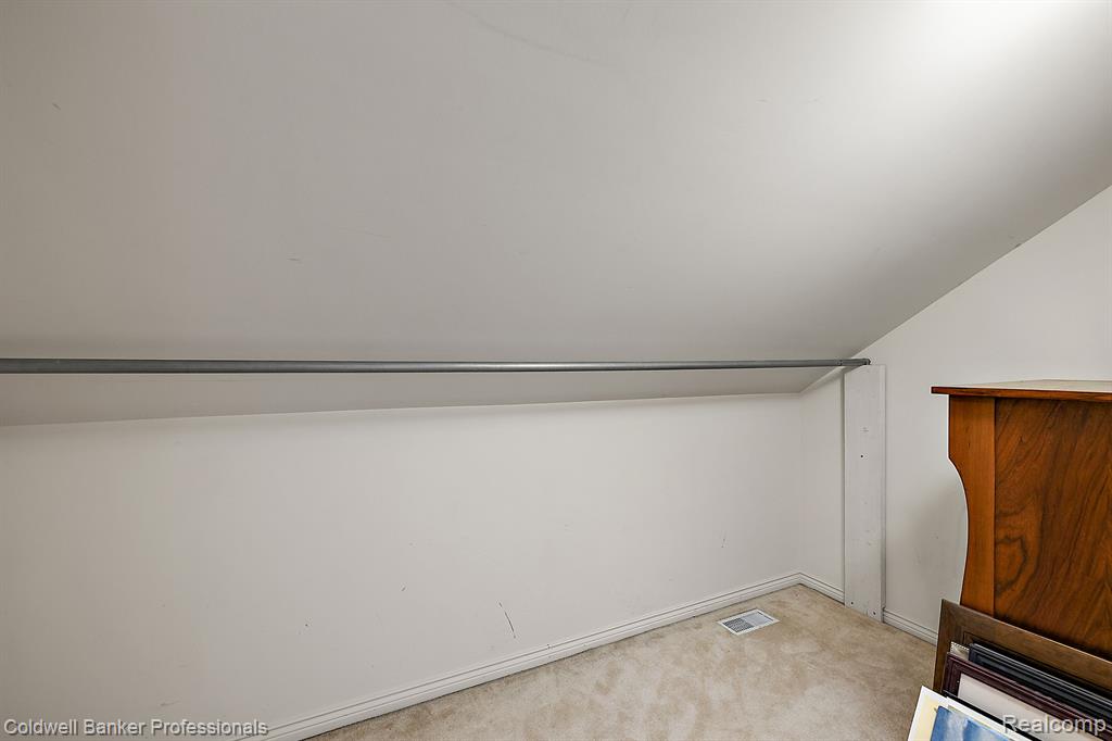 451 GOLF VILLA Drive, Oxford, MI 48371 — Photo 35