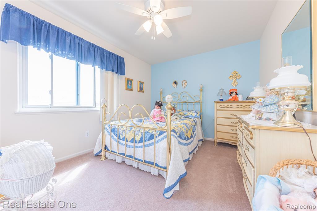 754 Challenging Trail, South Lyon, MI 48178 — Photo 17