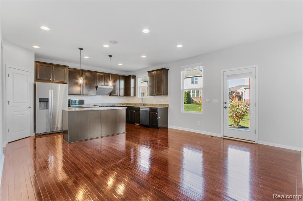 57570 Village Drive, New Hudson, MI 48165 — Photo 14