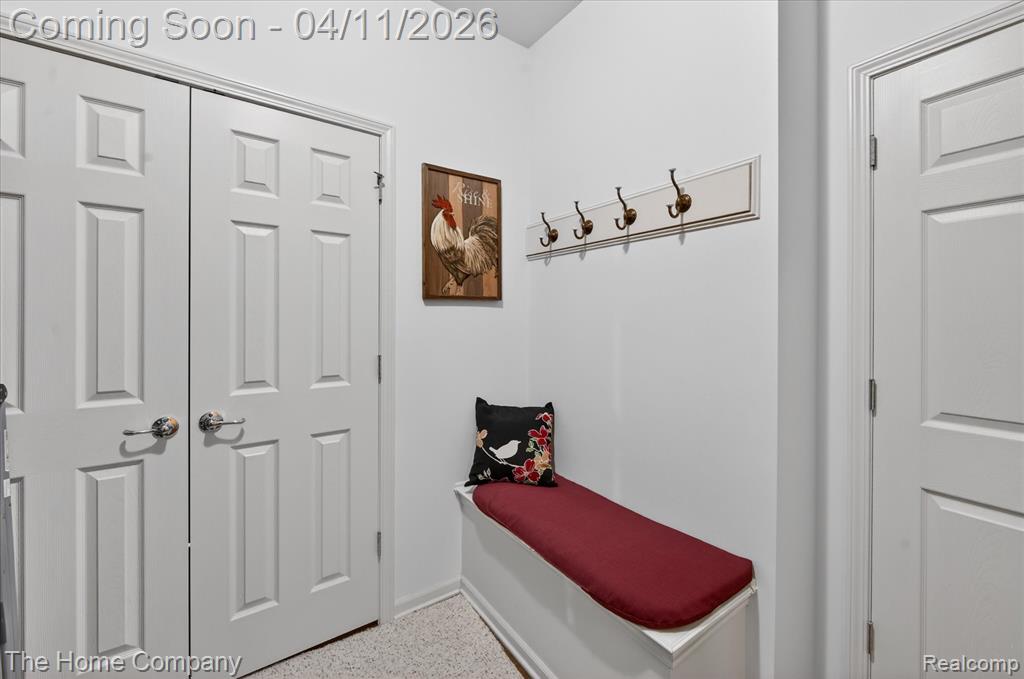 626 Rachel Lane, Milford, MI 48381 — Photo 35