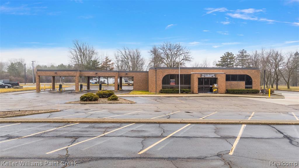 5510 Richfield Road, Flint, MI 48506 — Photo 2