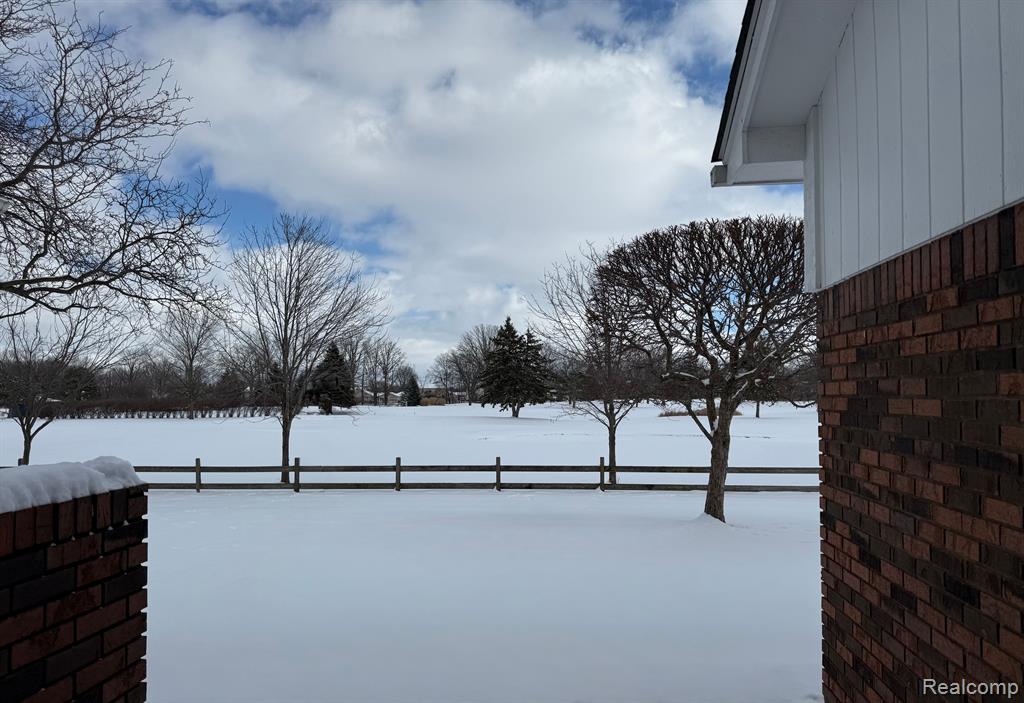 774 COUNTRY CLUB Drive, Saint Clair Shores, MI 48082 — Photo 15