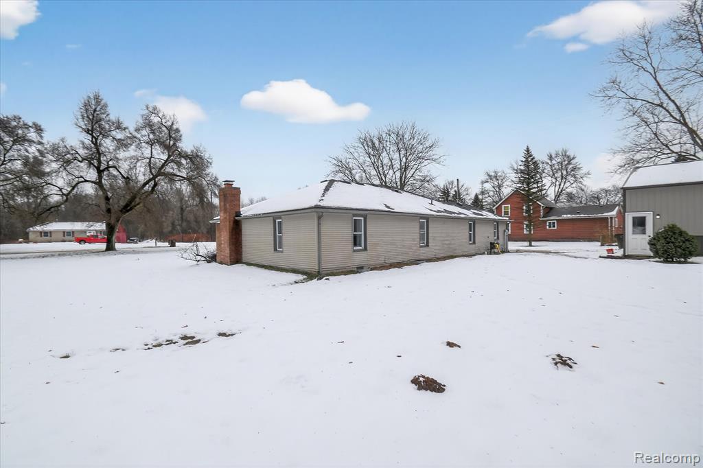 23650 Elwell Road, Belleville, MI 48111 — Photo 35