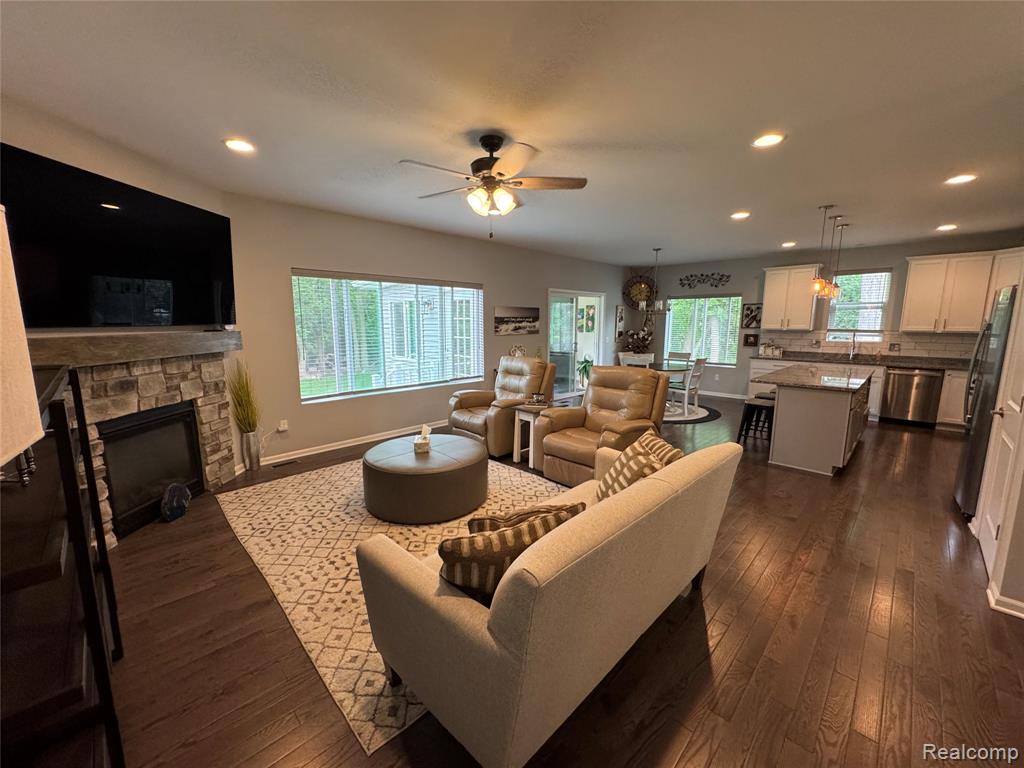 4020 Oak Street, Grand Blanc, MI 48439 — Photo 13