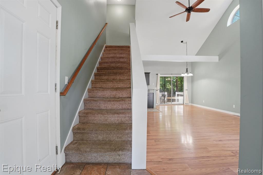 825 Summer Creek Court SE, Grand Rapids, MI 49508 — Photo 13
