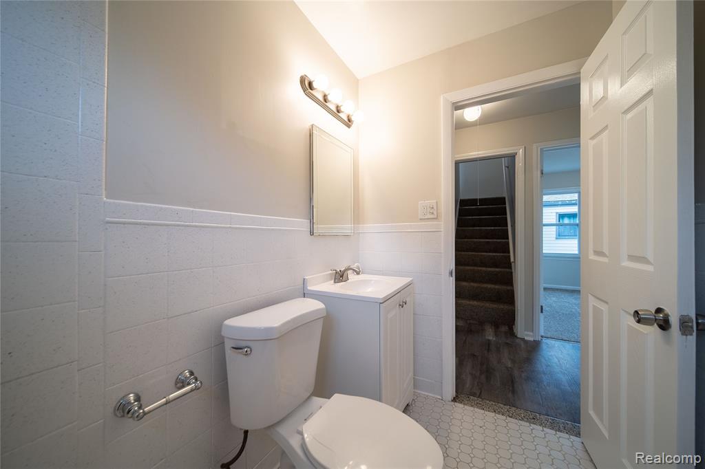 438 Ford Boulevard, Lincoln Park, MI 48146 — Photo 37
