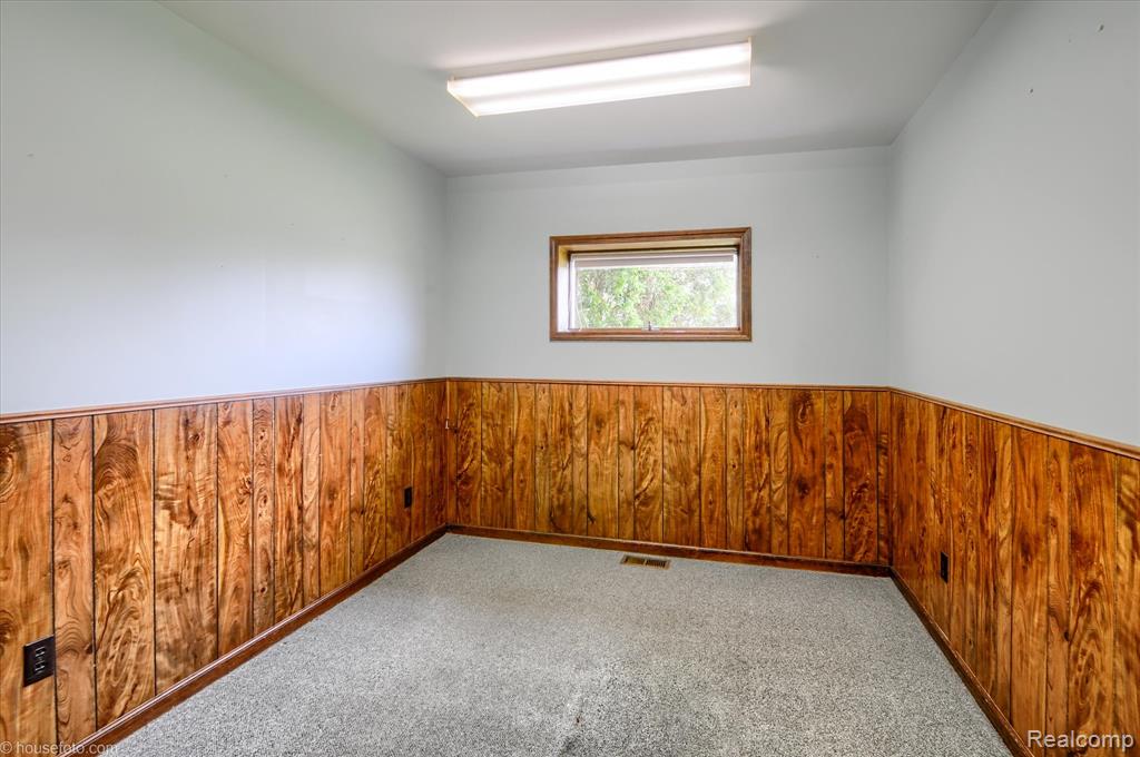 520 Imlay City Road, Lapeer, MI 48446 — Photo 19
