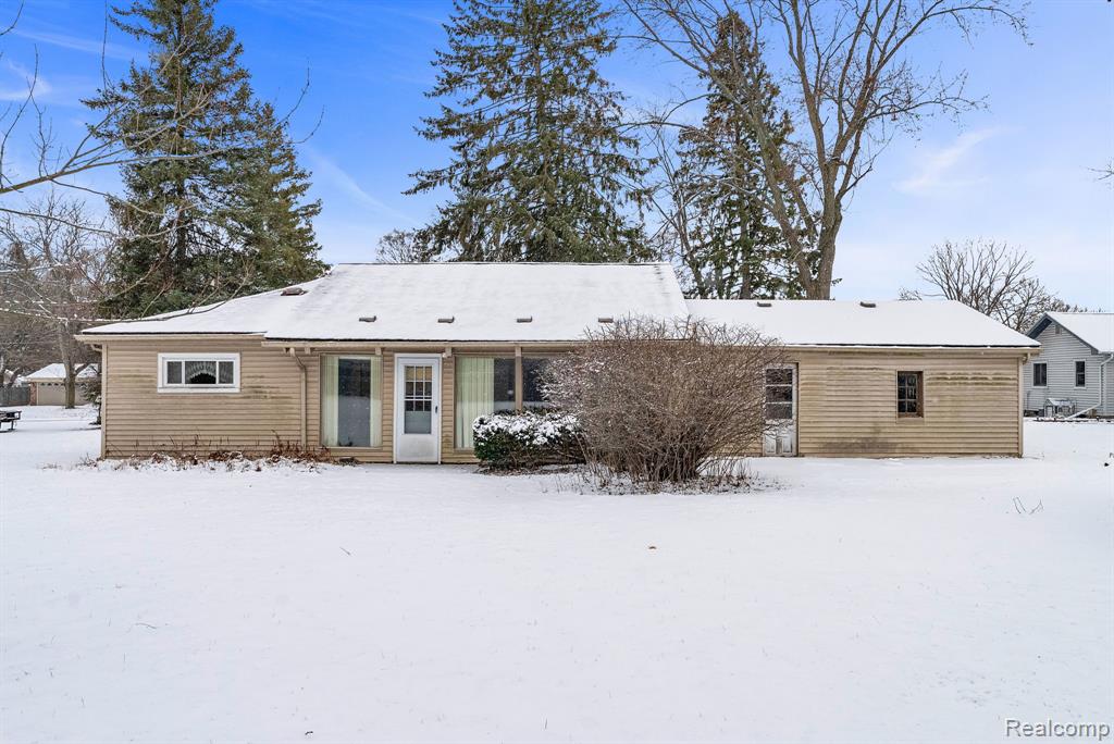 4734 Kempf Street, Waterford, MI 48329 — Photo 26