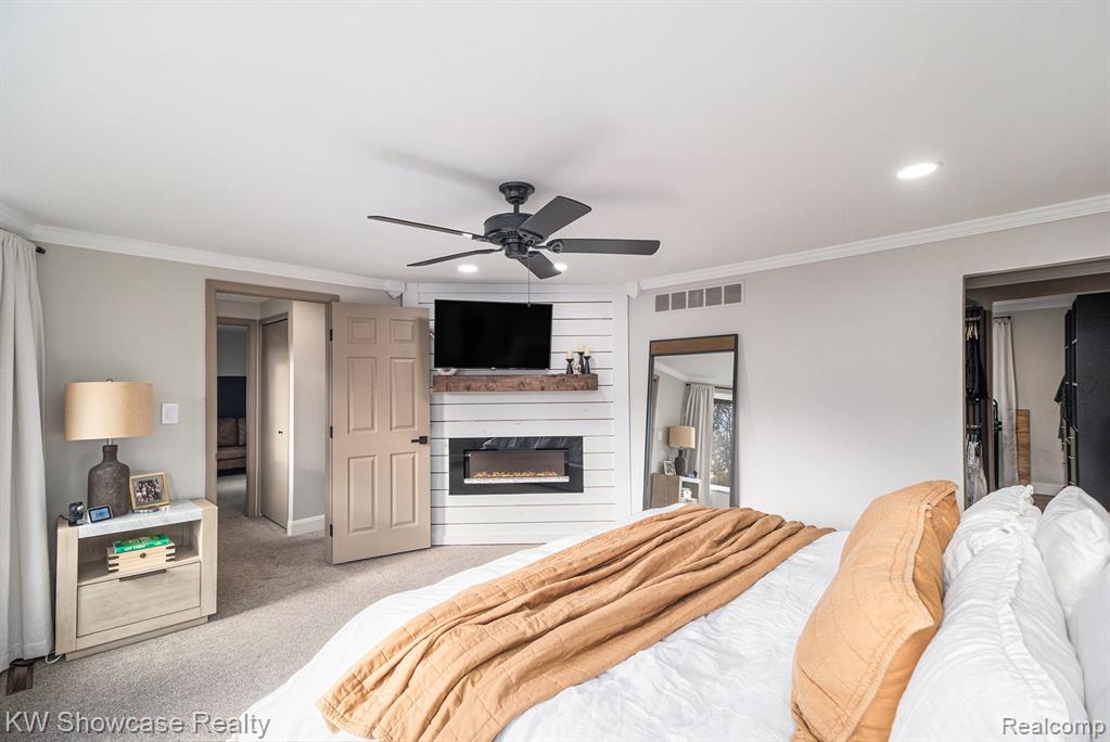 7936 Rampart Trail, Waterford, MI 48327 — Photo 12