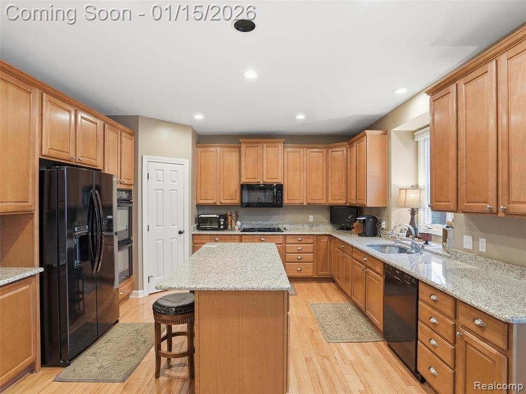 8249 Brookstone Lane, Clarkston, MI 48348 — Photo 17