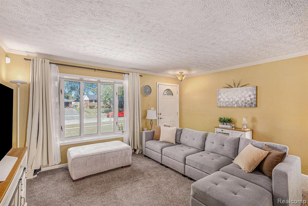 5807 Shetland Way, Waterford, MI 48327 — Photo 6
