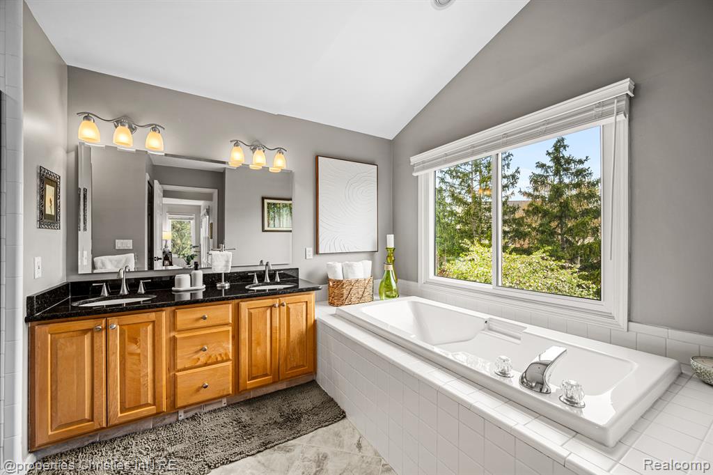 45726 JASLYN Lane, Novi, MI — Photo 28