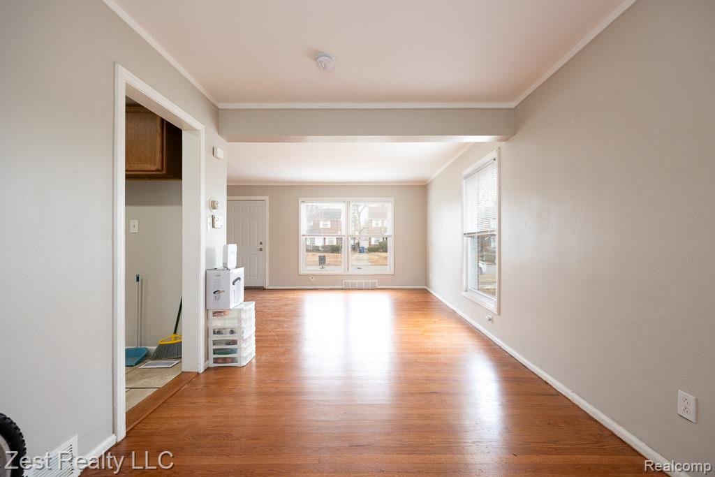 7601 Curtis Street, Detroit, MI 48221 — Photo 17