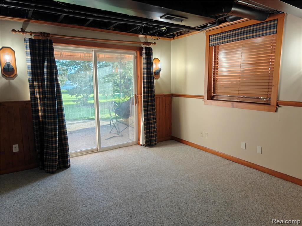 221 Maplewood Drive, 28, Clarkston, MI 48348 — Photo 39