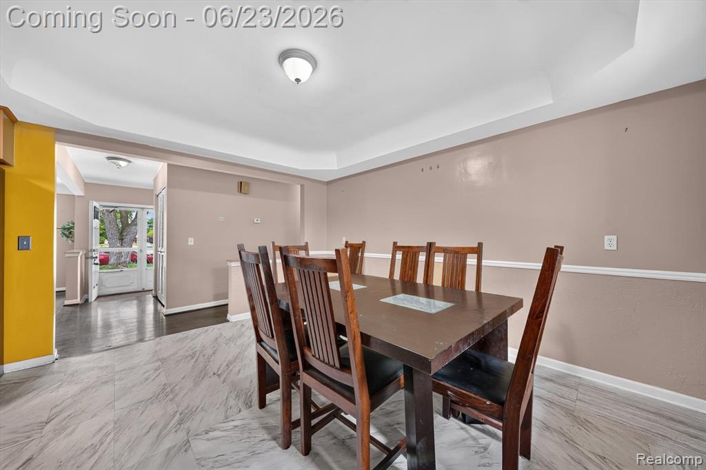 29101 Campbell Drive, Warren, MI 48093 — Photo 9