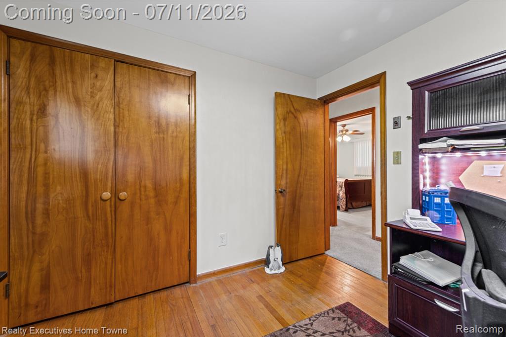 5615 Althea Street, Utica, MI 48316 — Photo 16