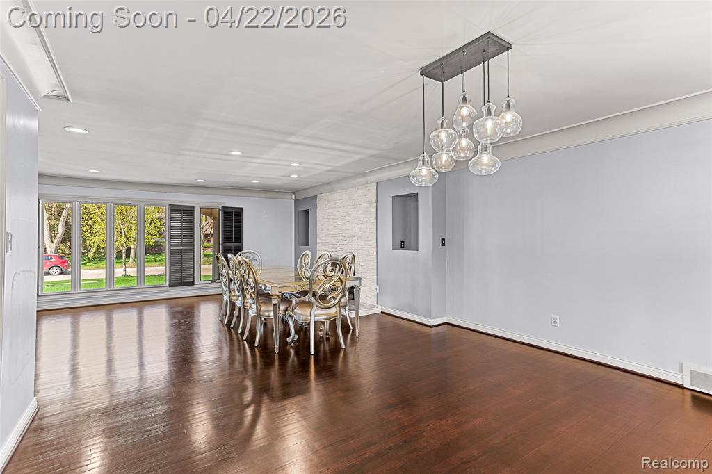 409 Crescent Drive, Dearborn, MI 48124 — Photo 15