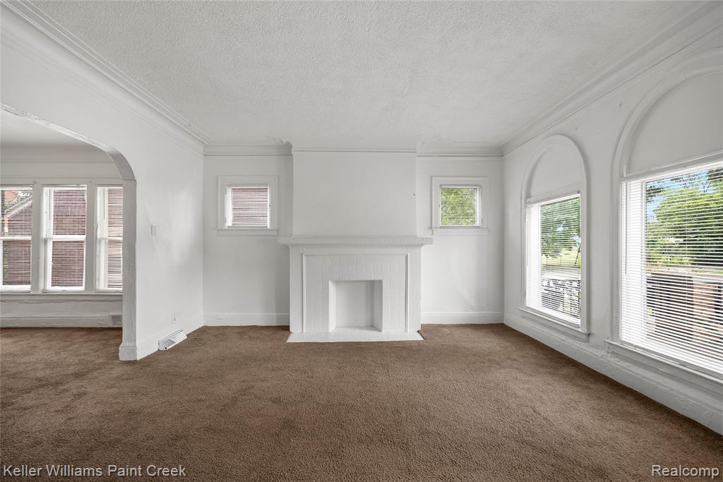 5752 Chatsworth Street, Detroit, MI 48224 — Photo 4
