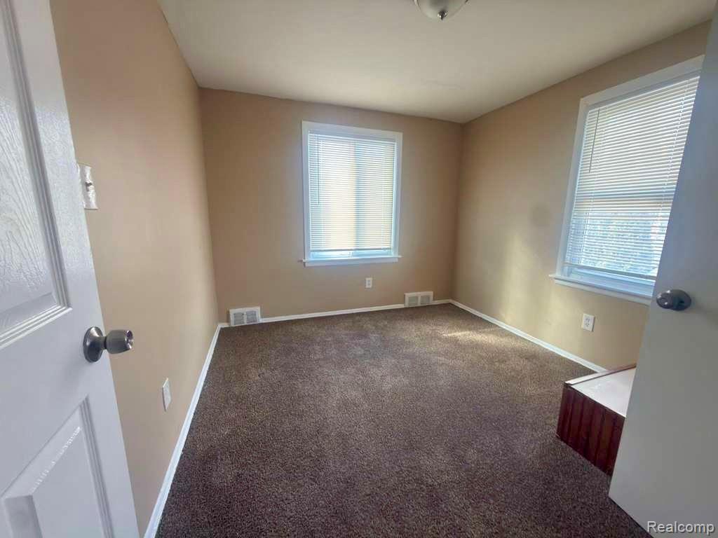 9264 ROSEMONT Avenue, Detroit, MI 48228 — Photo 7