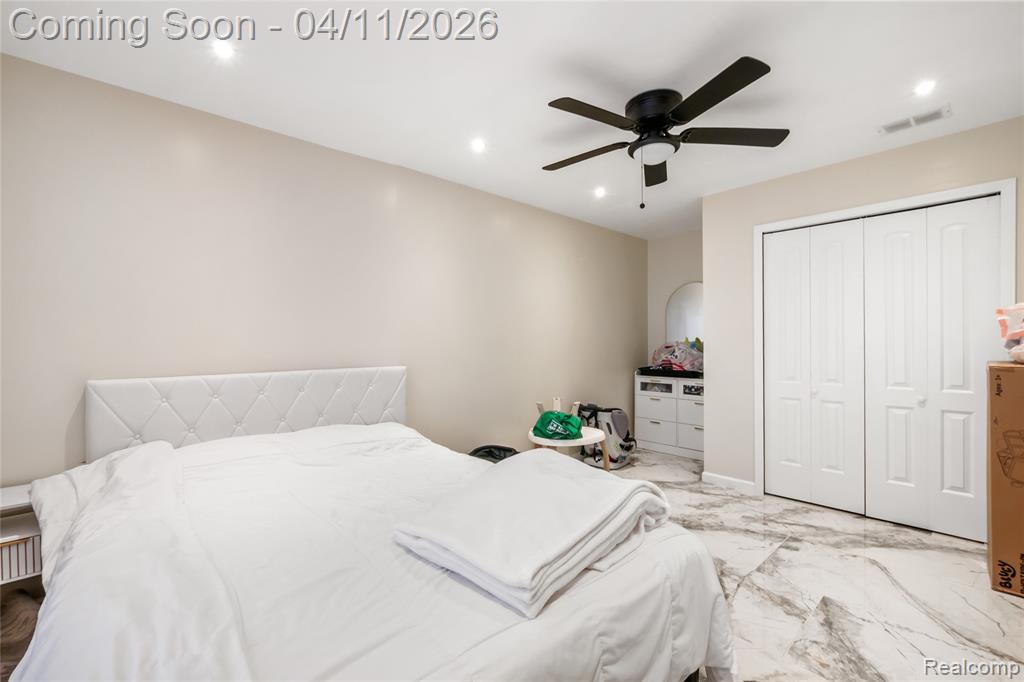 6164 N Gulley Road, Dearborn Heights, MI 48127 — Photo 38
