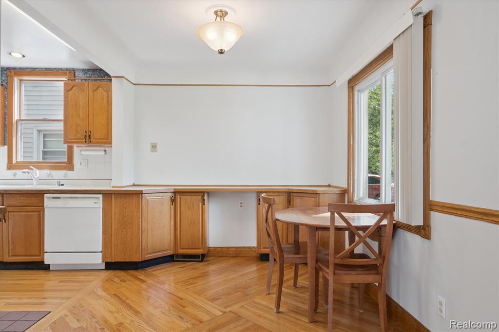 4213 Agnes Avenue, Lincoln Park, MI 48146 — Photo 9