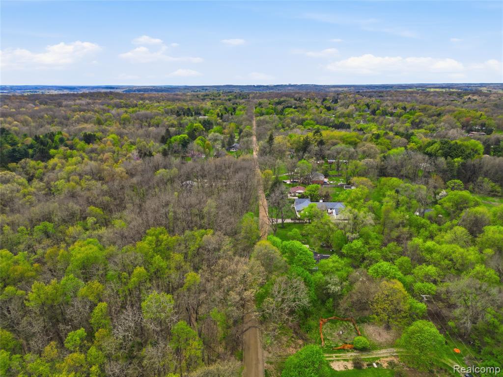 1525 E Dawson Road, Milford, MI 48381 — Photo 11