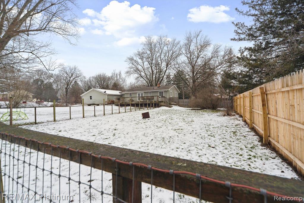107 RUSSELL Street, Leslie, MI 49251 — Photo 36
