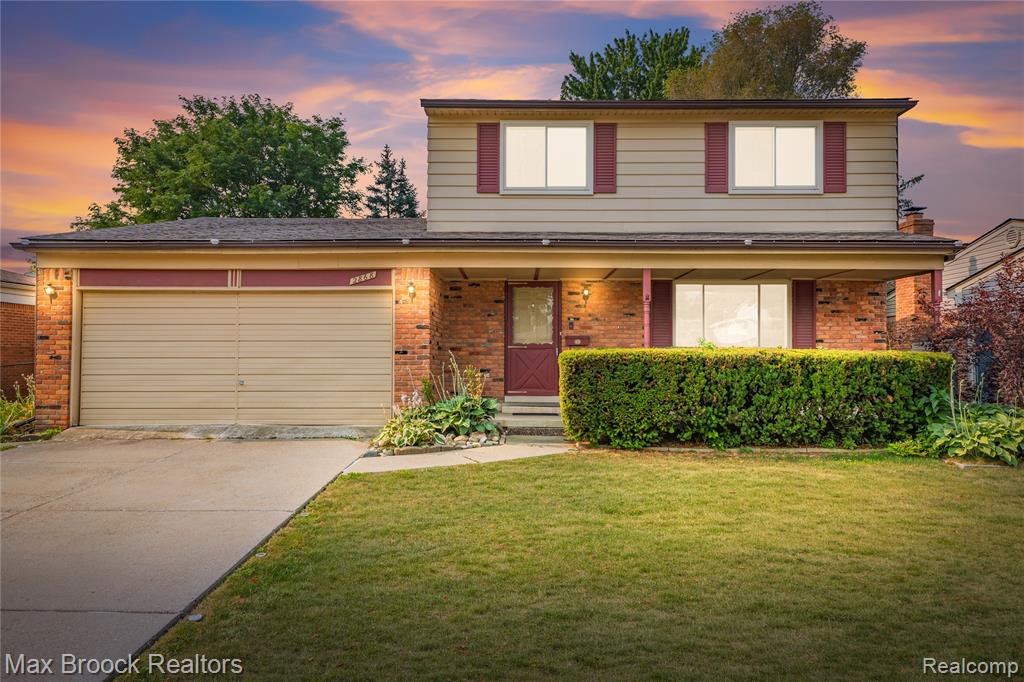 2868 Belcher Drive