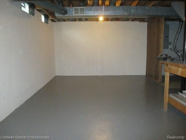 4474 Holly Drive, Troy, MI 48085 — Photo 29