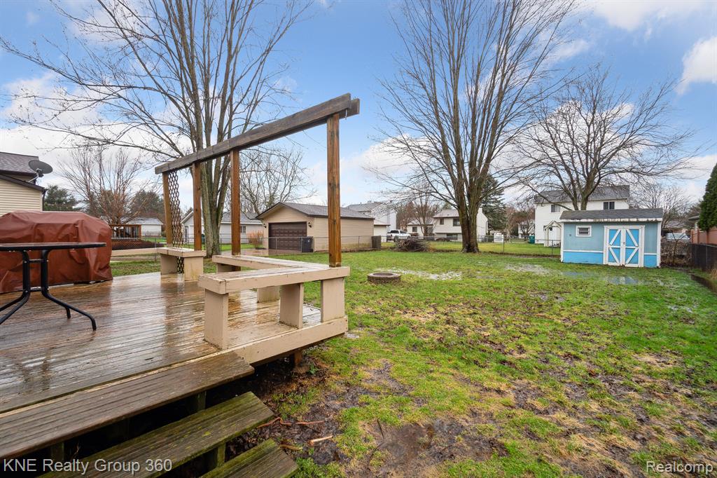 830 TANAGER Trail, Howell, MI 48843 — Photo 32
