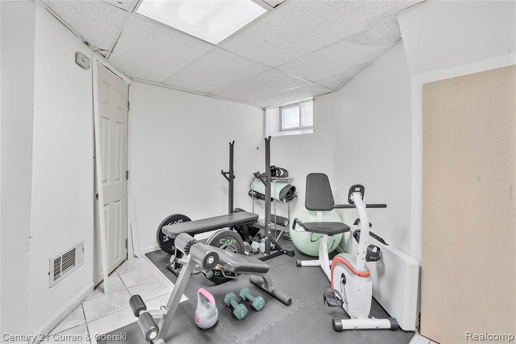 7013 Payne Avenue, Dearborn, MI 48126 — Photo 46
