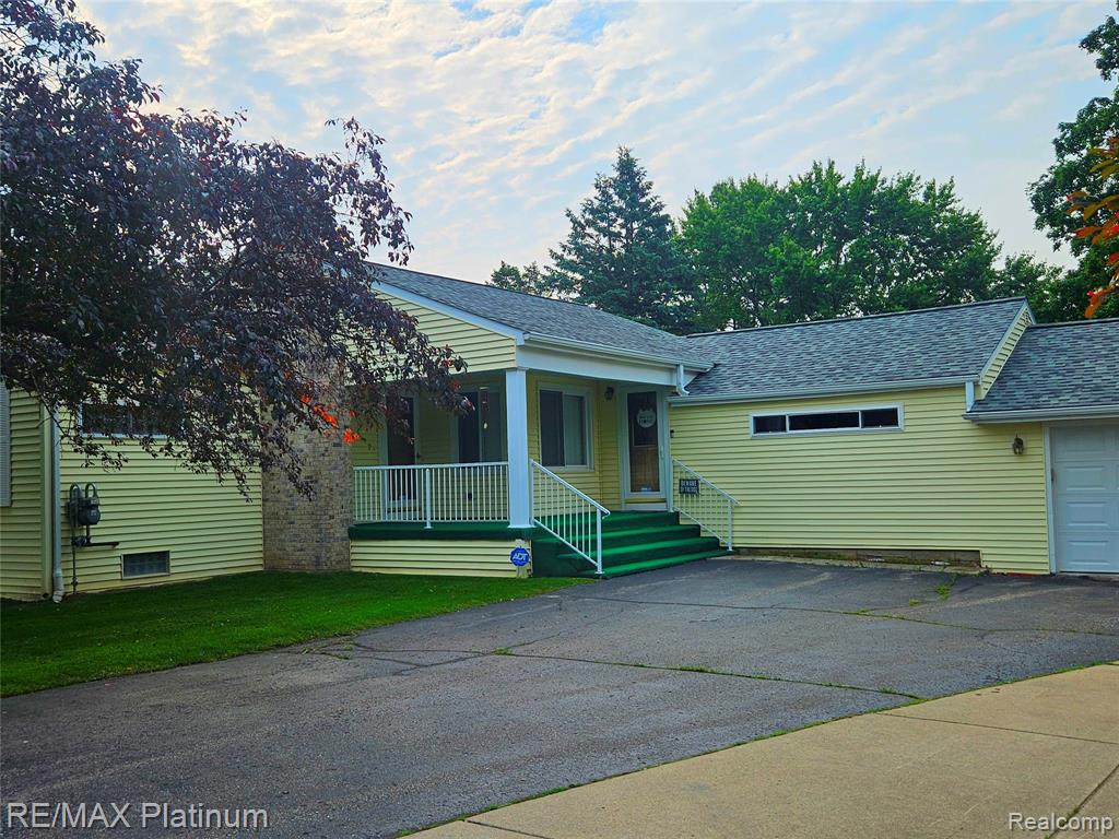 7257 Miller Road, Swartz Creek, MI 48473 — Photo 4