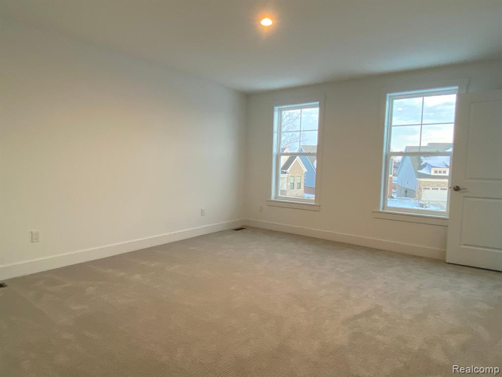 5564 HOBART, West Bloomfield, MI — Photo 34