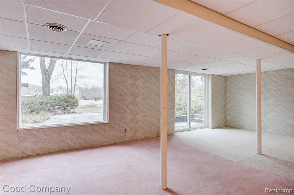 702 PARKMAN Drive, Bloomfield Hills, MI 48304 — Photo 42