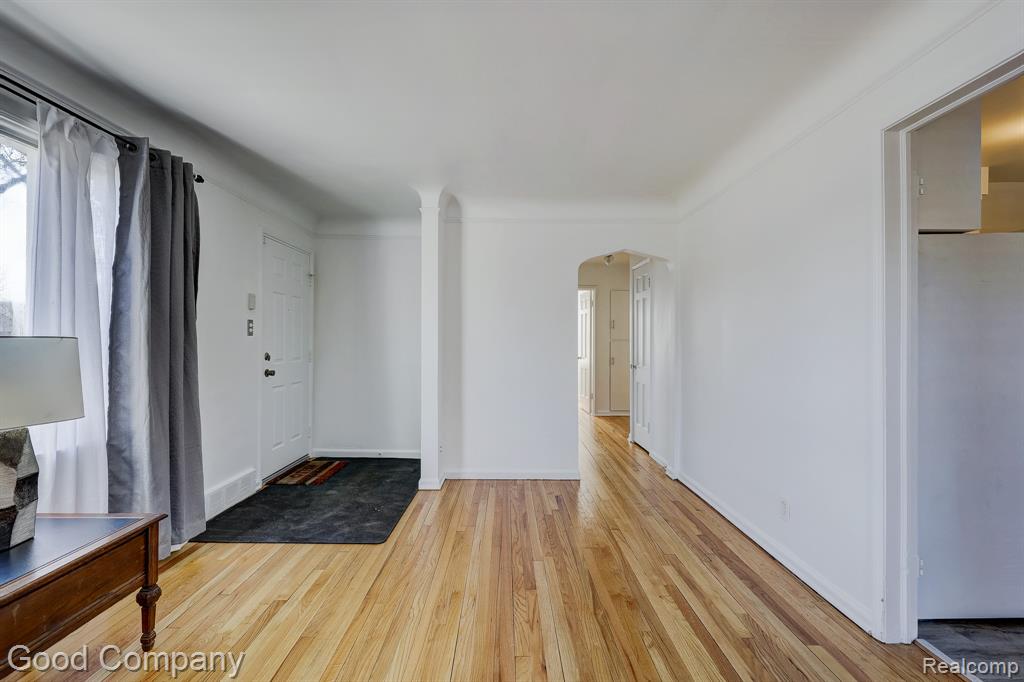 4725 Elmwood Street, Royal Oak, MI 48073 — Photo 11