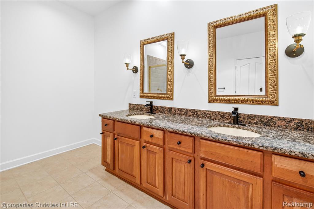 16502 Cypress Court, Northville, MI 48168 — Photo 33