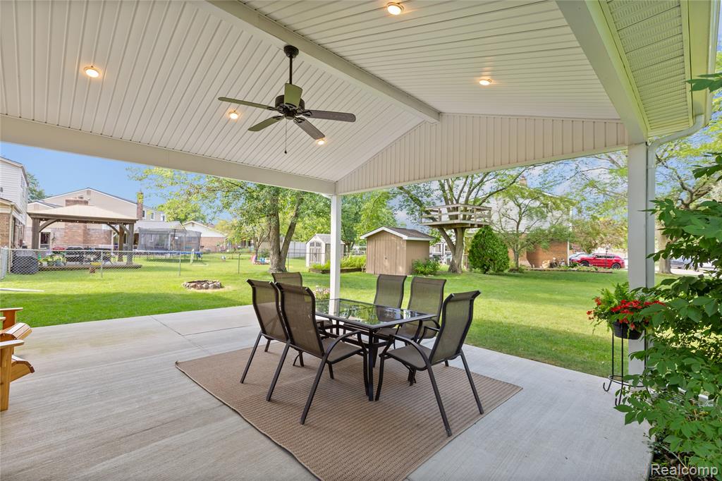 7406 Sussex Drive, Canton, MI 48187 — Photo 35