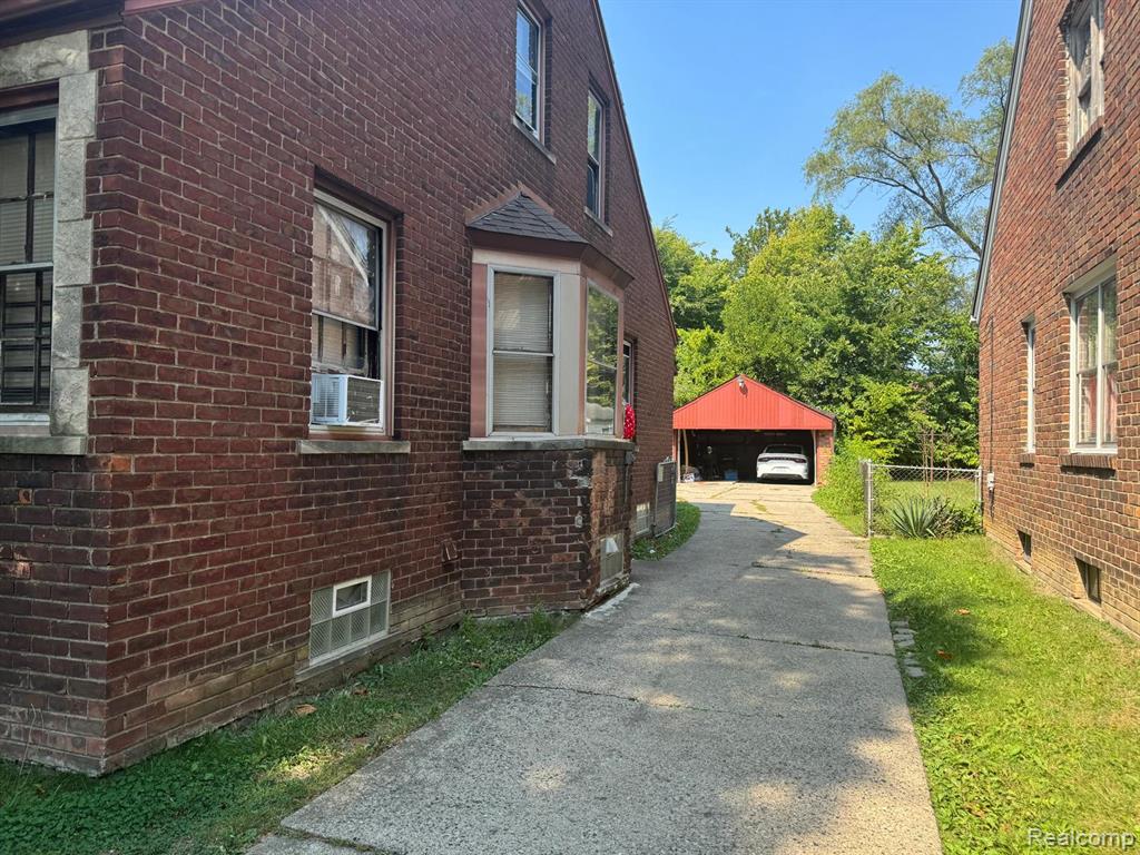 15613 Seymour Street, Detroit, MI 48205 — Photo 4