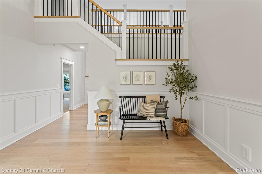 7064 CEDARBANK Drive, West Bloomfield, MI 48324 — Photo 15