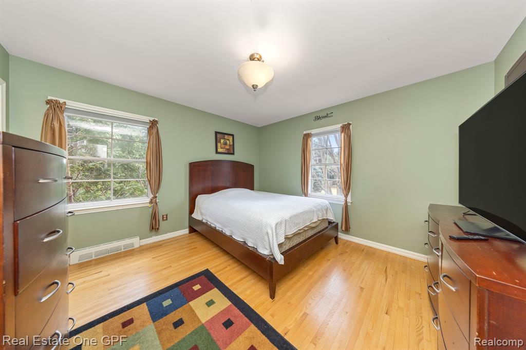 6 ELMSLEIGH Lane, Grosse Pointe, MI 48230 — Photo 28