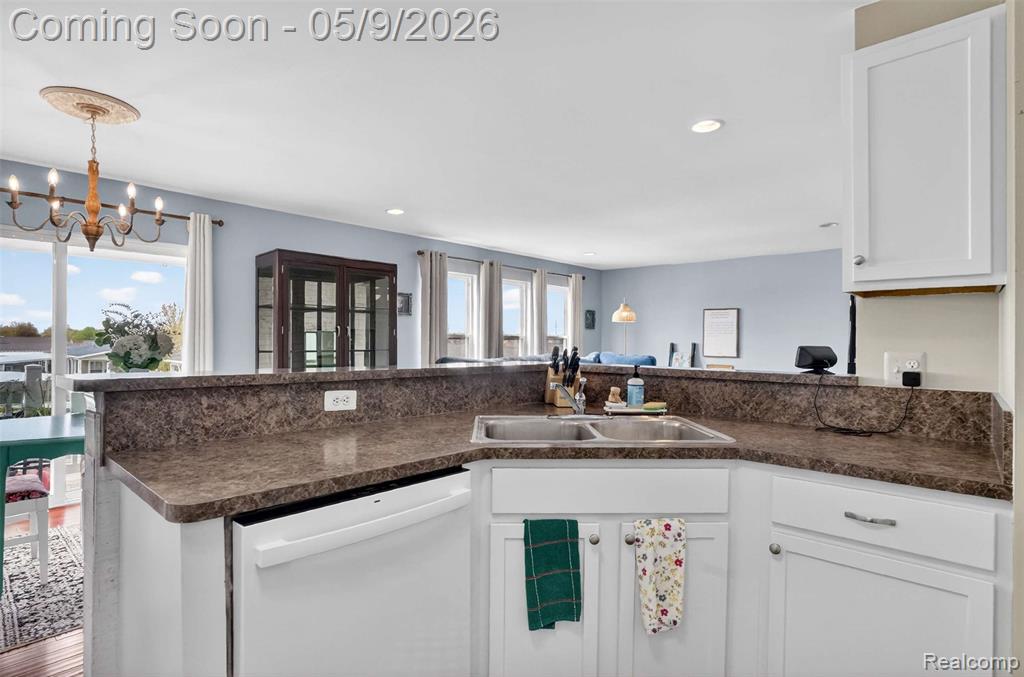 50371 Corey Ave, Chesterfield, MI — Photo 6