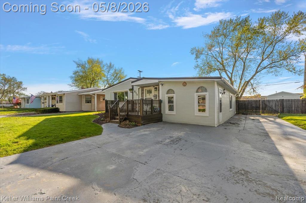 814 Cypress Drive, Davison, MI 48423 — Photo 3