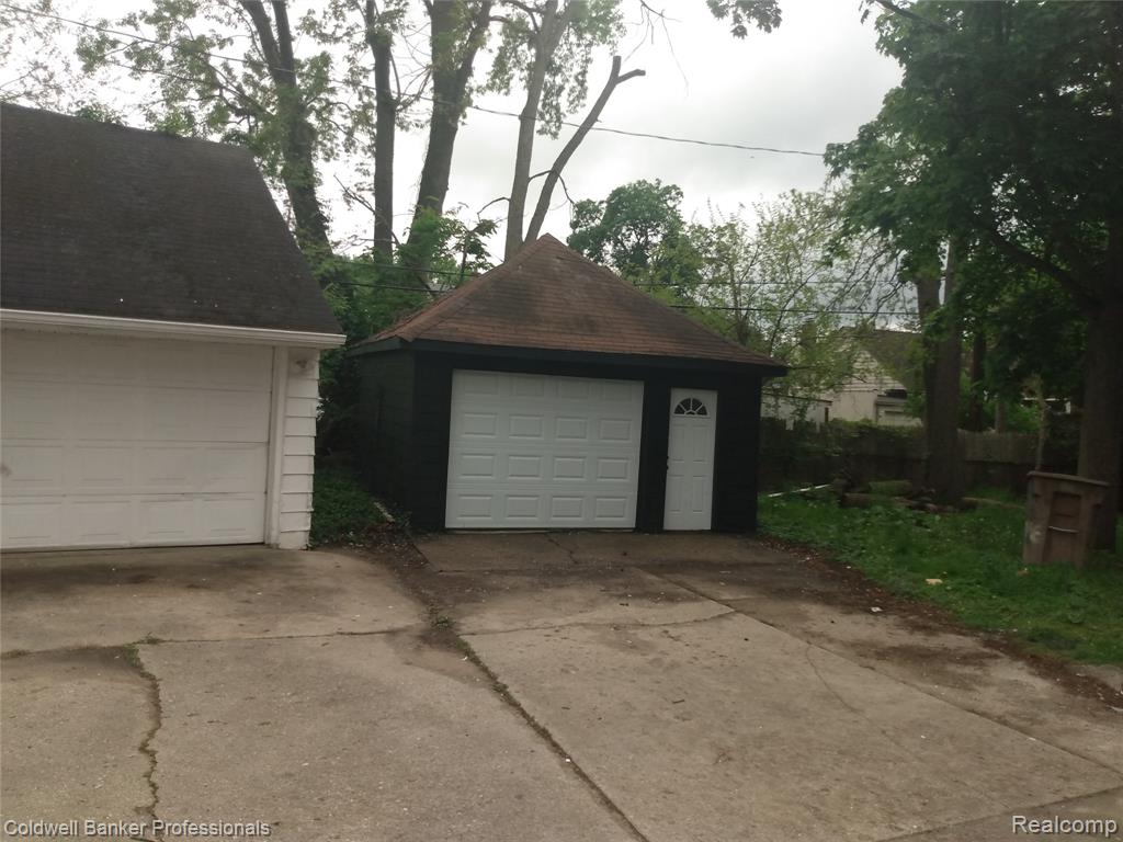 8 NEOME Drive, Pontiac, MI 48341 — Photo 6